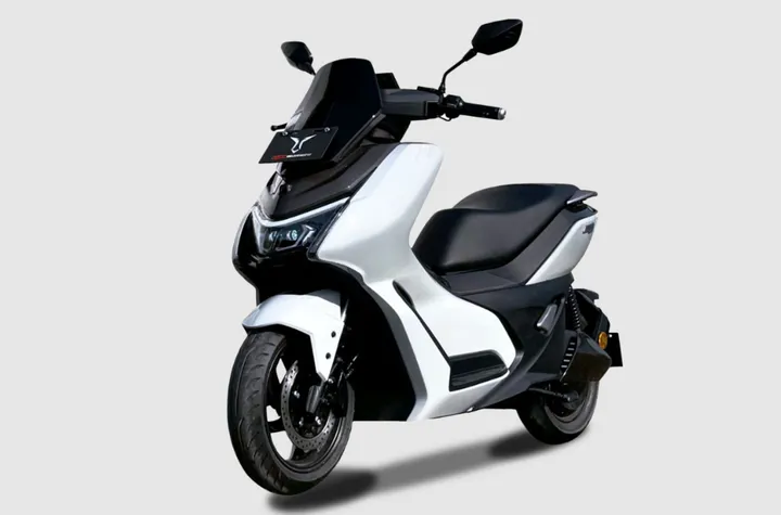 UWINFLY M100